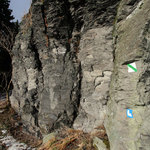 Vrcholové skály pod observatoří